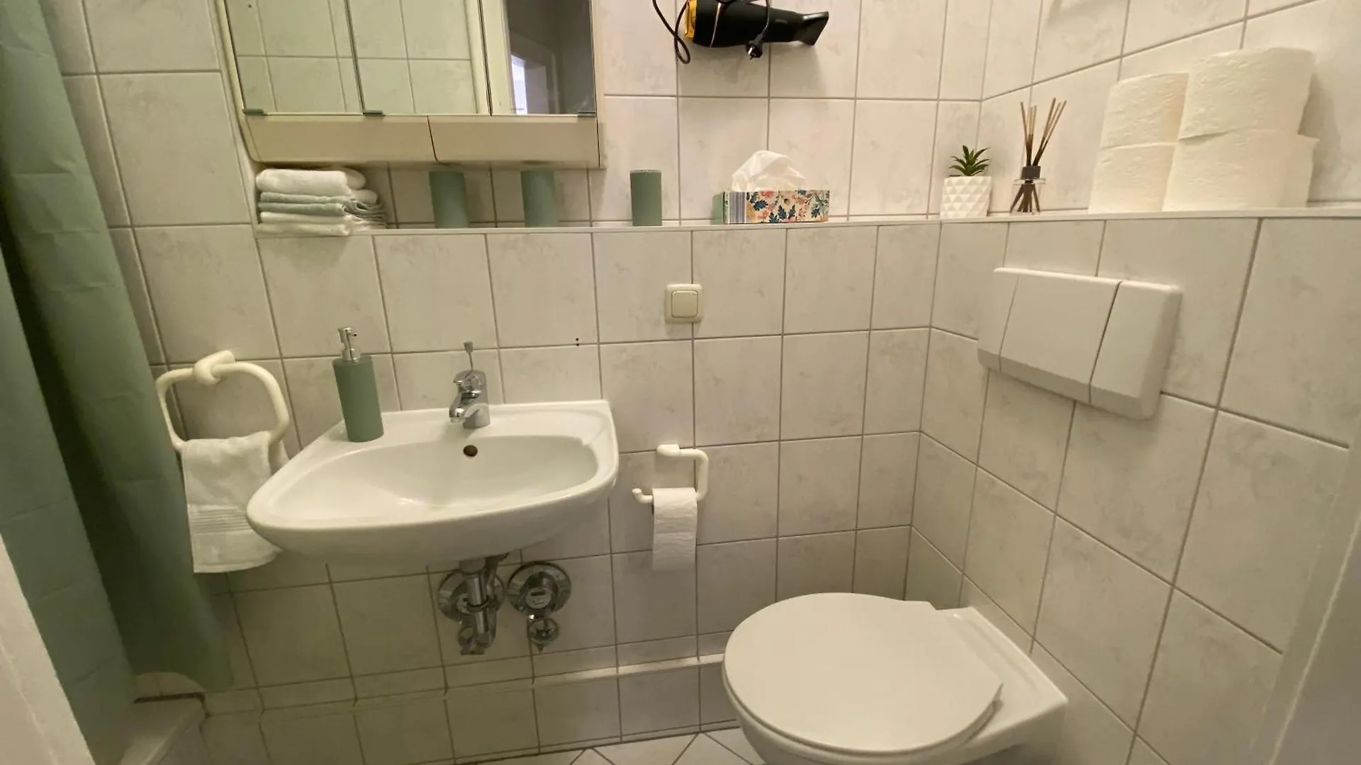 Business & Travel Apartment - In Laufnaehe Zu Messe Und City フランクフルト